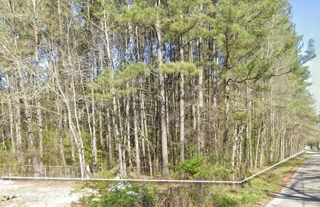 01 West Grand Avenue Rainbow City AL 35906