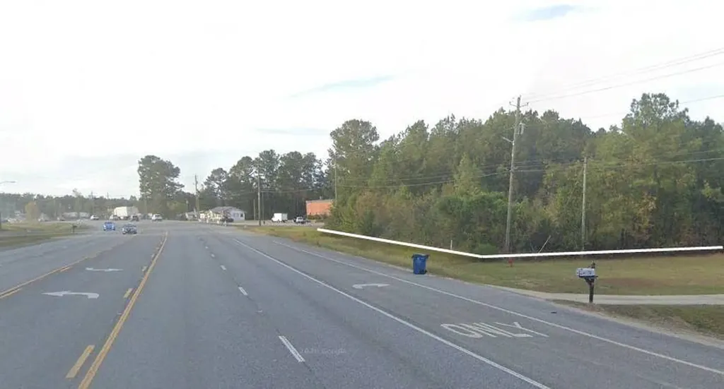 01 West Grand Avenue Rainbow City AL 35906