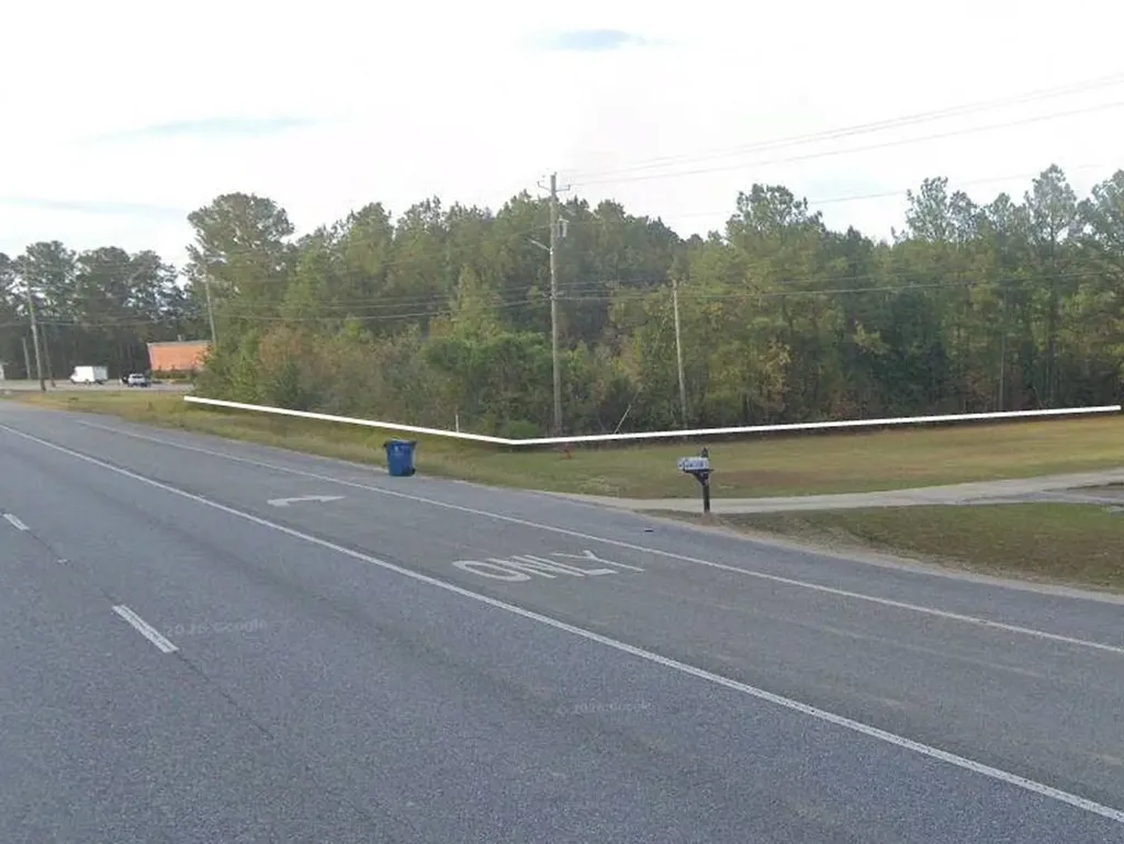 01 West Grand Avenue Rainbow City AL 35906
