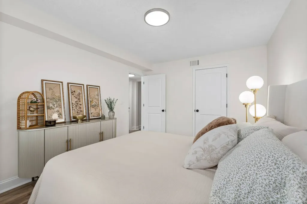 442 Cottage Hill Mobile AL 36606