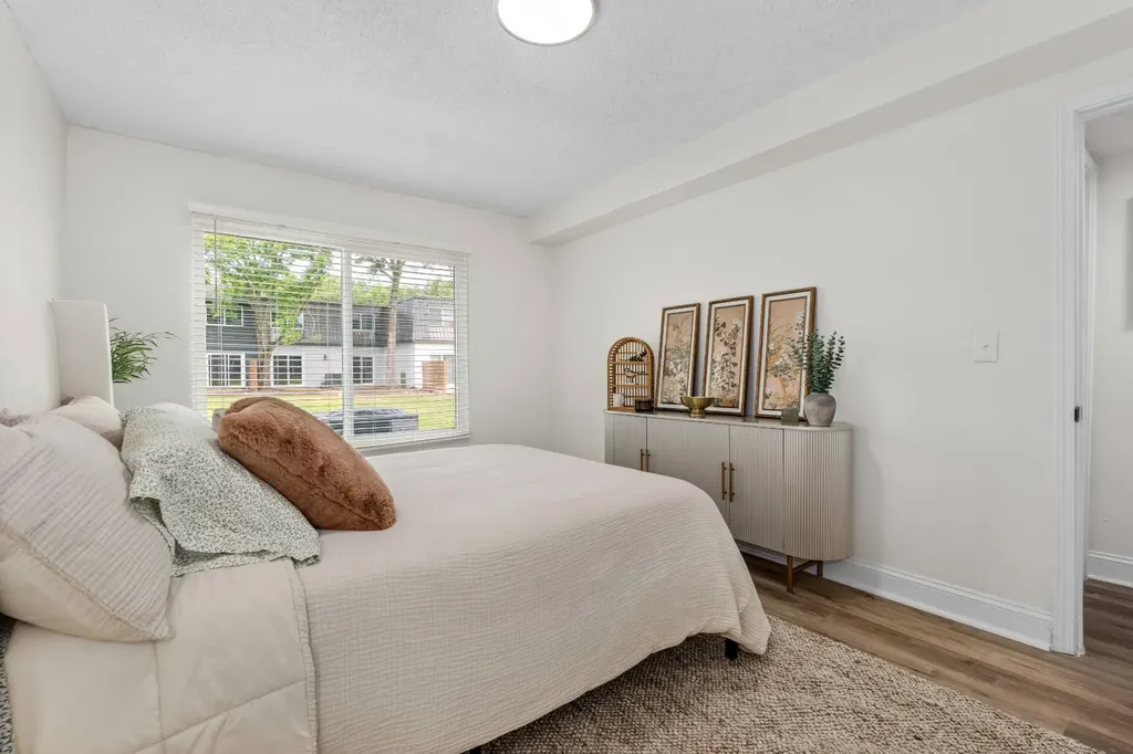 442 Cottage Hill Mobile AL 36606
