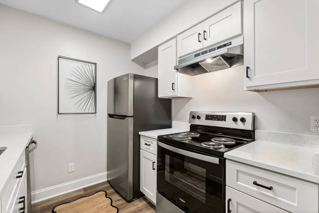 442 Cottage Hill Mobile AL 36606