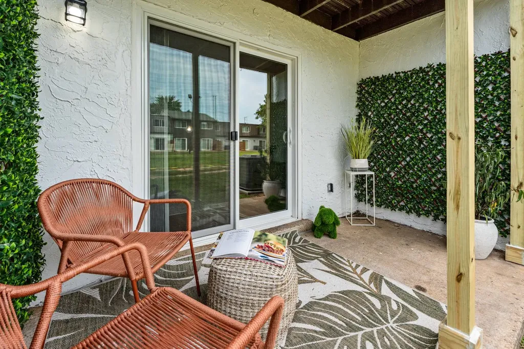 442 Cottage Hill Mobile AL 36606