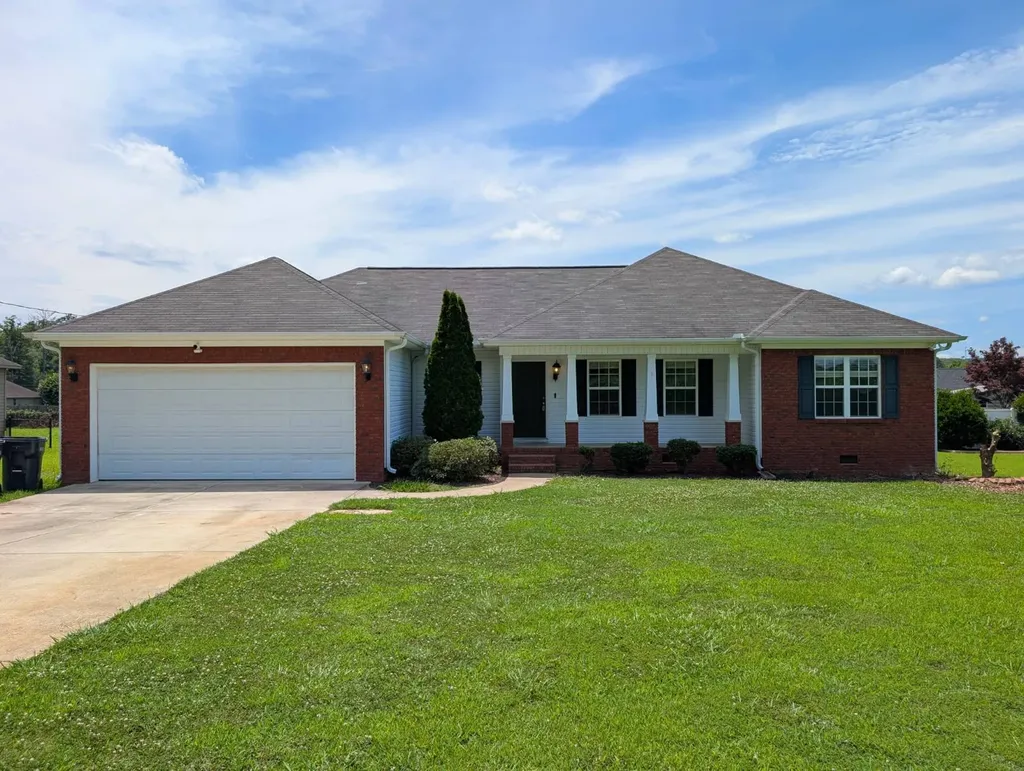 1784 Lasseter Road Southside AL 35907