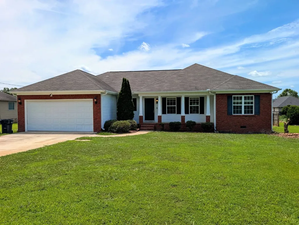 1784 Lasseter Road Southside AL 35907