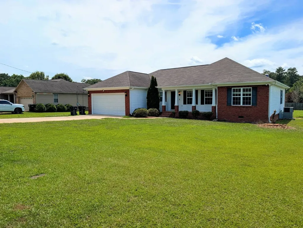 1784 Lasseter Road Southside AL 35907