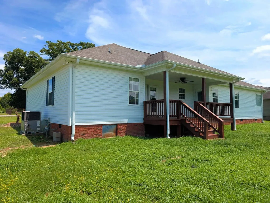1784 Lasseter Road Southside AL 35907