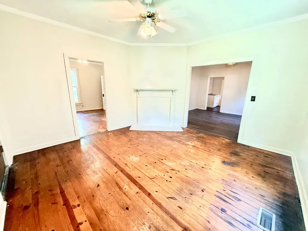 210 4th Avenue NW Decatur AL 35601
