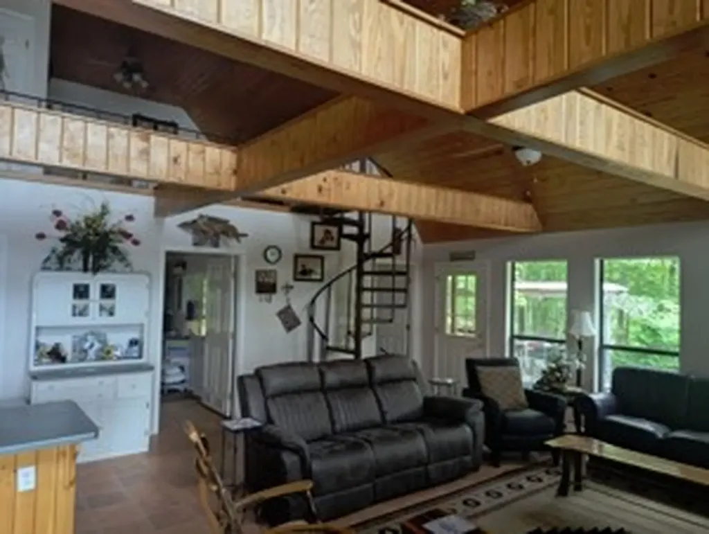 231 County Road 3144 Houston AL 35572