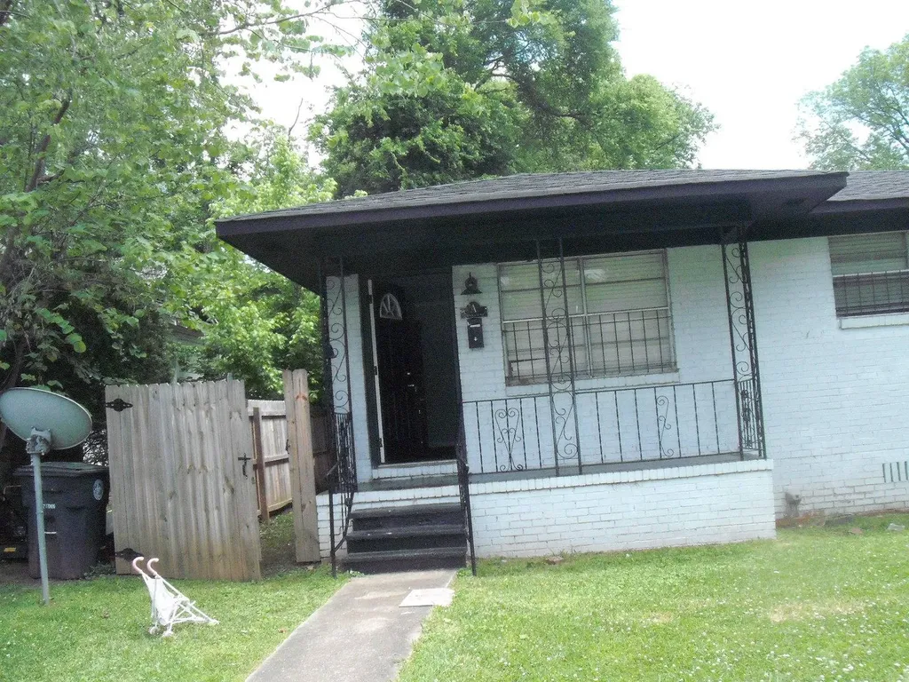 1793 A Steiner Avenue SW Birmingham AL 35211