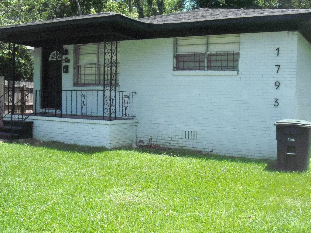 1793 A Steiner Avenue SW Birmingham AL 35211