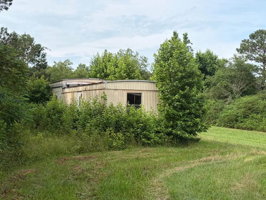 258 County Road 660 Pisgah AL 35765
