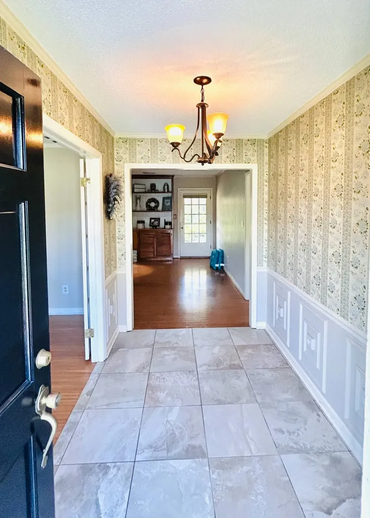 1836 Ford Street Florence AL 35630