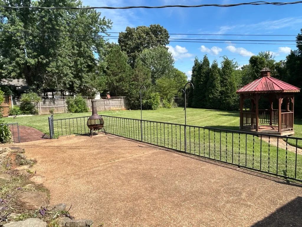 1836 Ford Street Florence AL 35630
