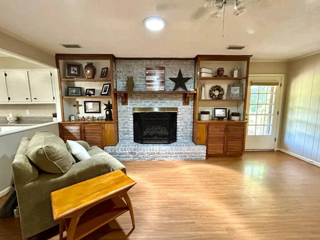 1836 Ford Street Florence AL 35630