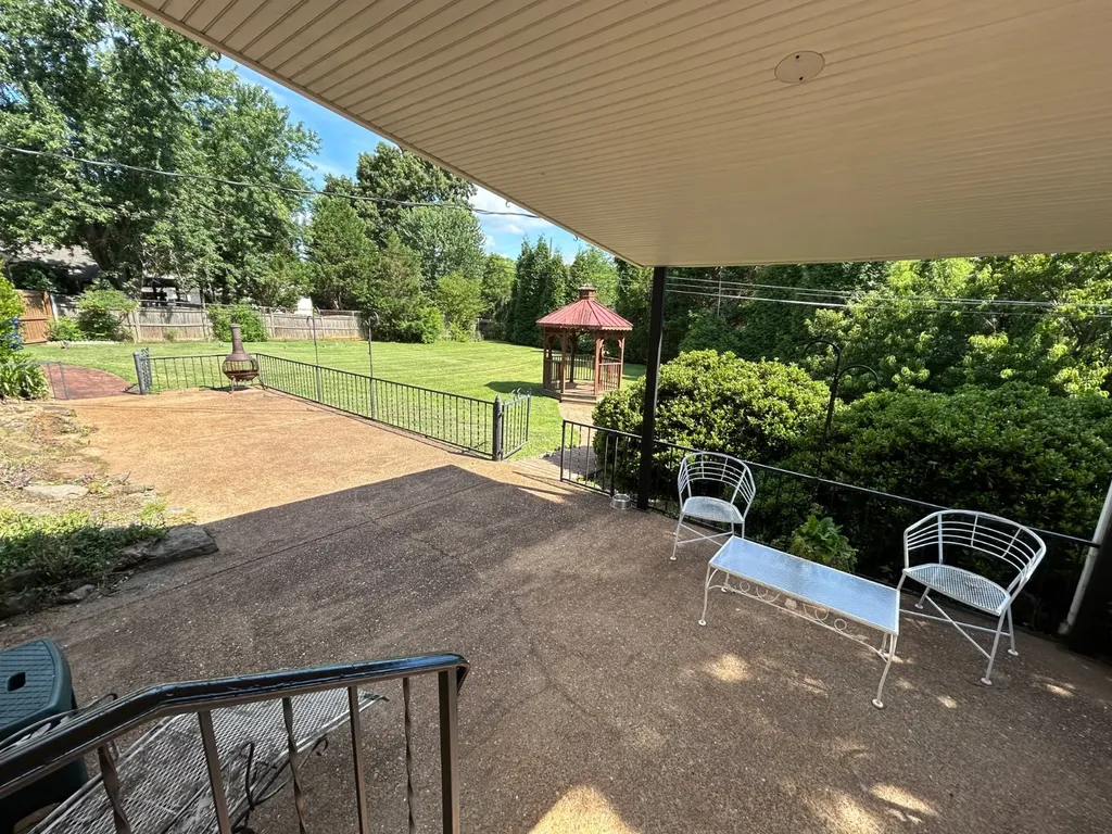 1836 Ford Street Florence AL 35630