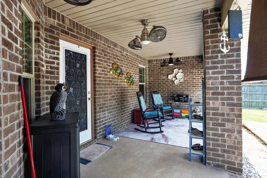 7053 Summerdale Drive Mccalla AL 35111