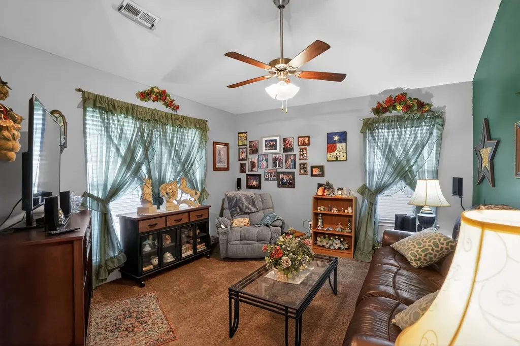 7053 Summerdale Drive Mccalla AL 35111