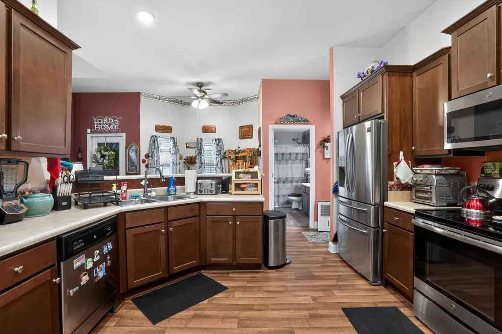 7053 Summerdale Drive Mccalla AL 35111