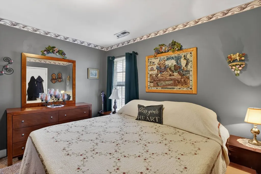 7053 Summerdale Drive Mccalla AL 35111