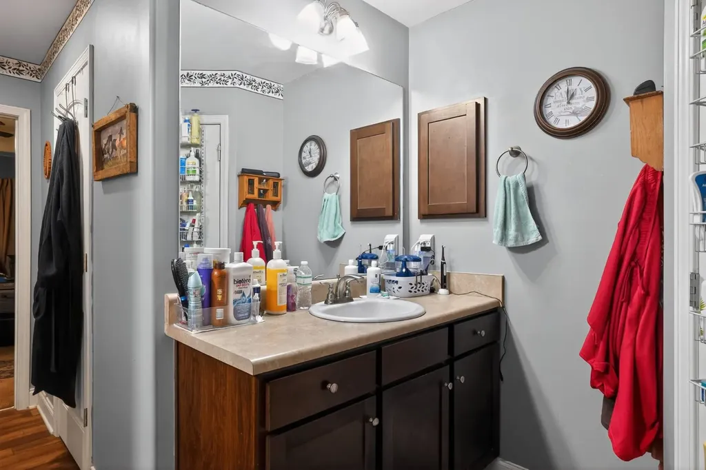 7053 Summerdale Drive Mccalla AL 35111