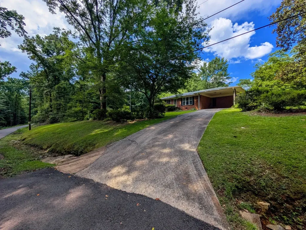 3356 Bridgepoint Road Southside AL 35907