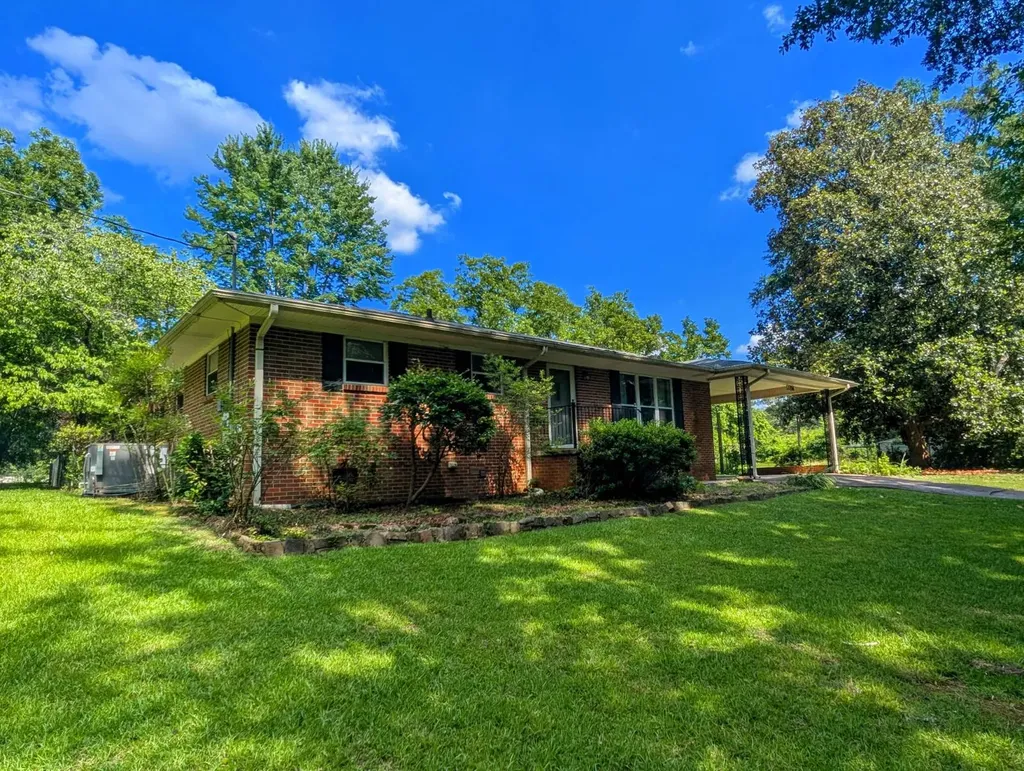 3356 Bridgepoint Road Southside AL 35907