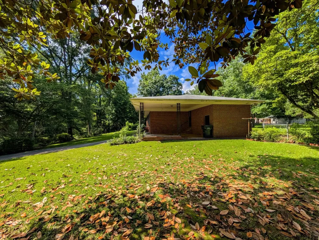 3356 Bridgepoint Road Southside AL 35907