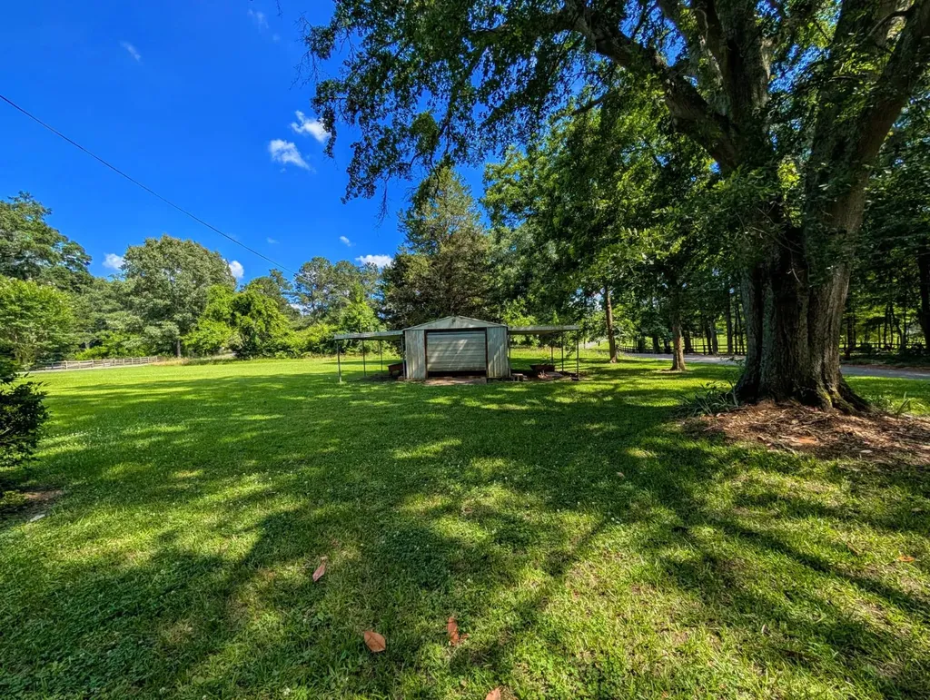 3356 Bridgepoint Road Southside AL 35907
