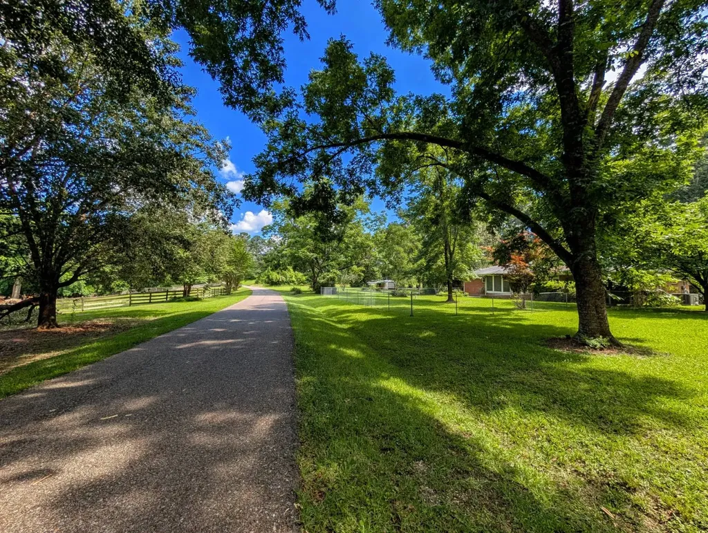 3356 Bridgepoint Road Southside AL 35907