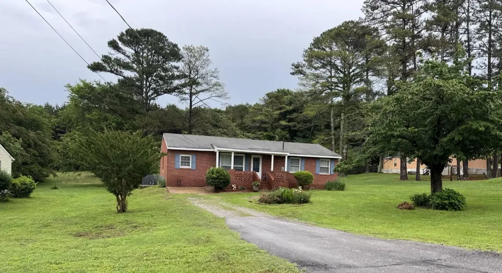 169 Daniel Drive Huntsville AL 35811