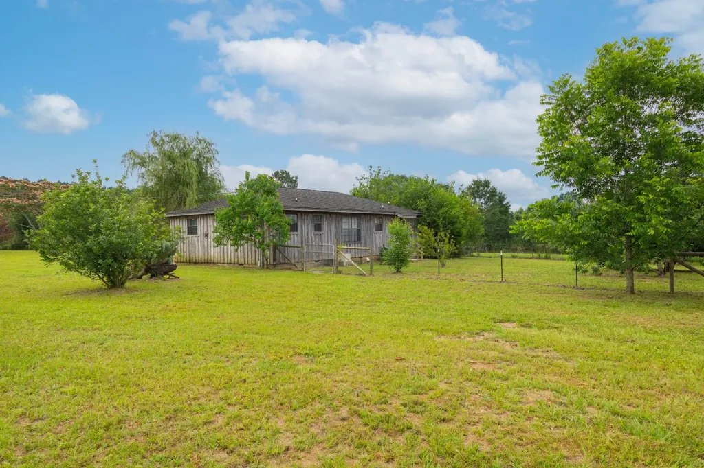26541 Old Boggy Road Opp AL 36467