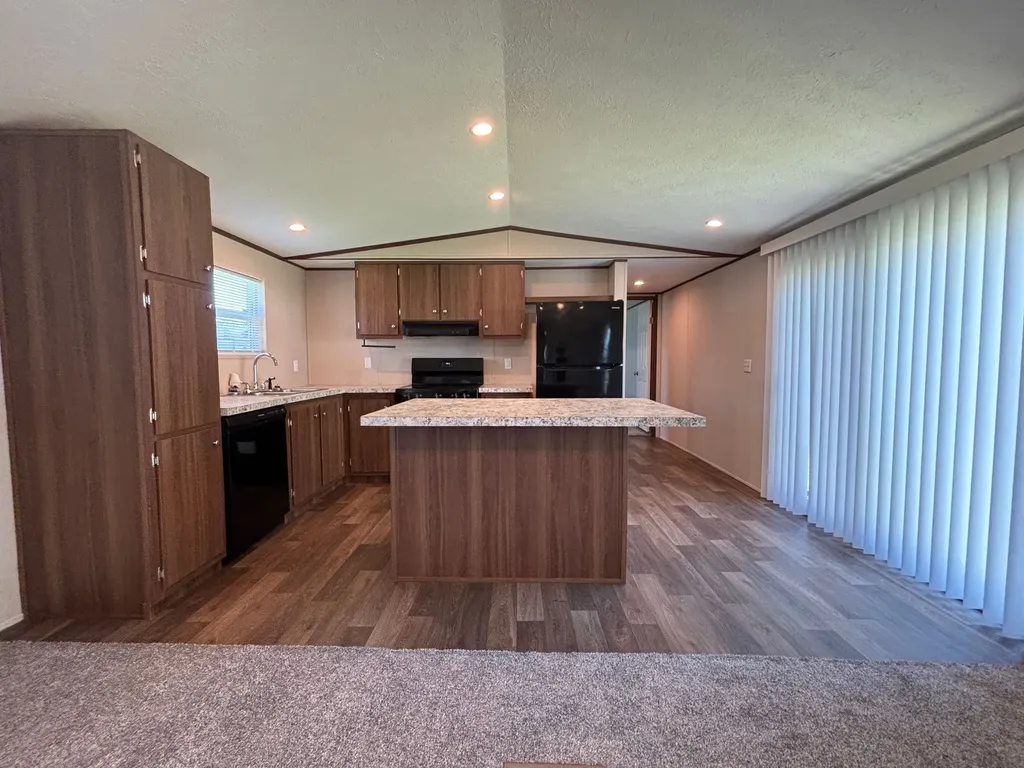 2038 Lee Road 137 Auburn AL 36832