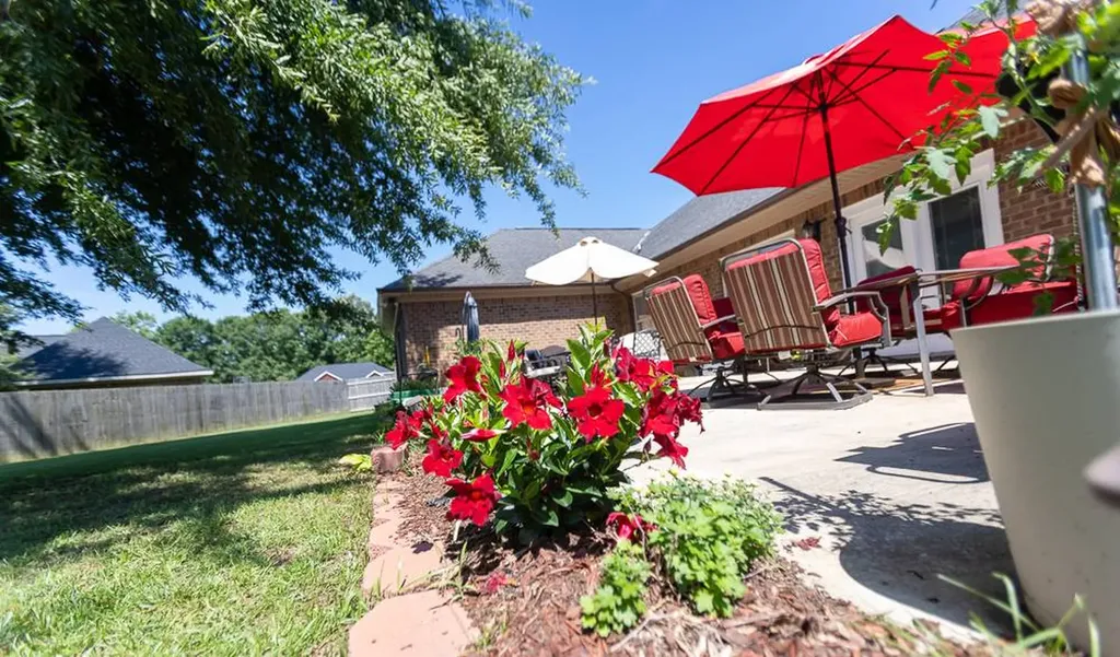 11934 Aspenwood Drive Moundville AL 35474