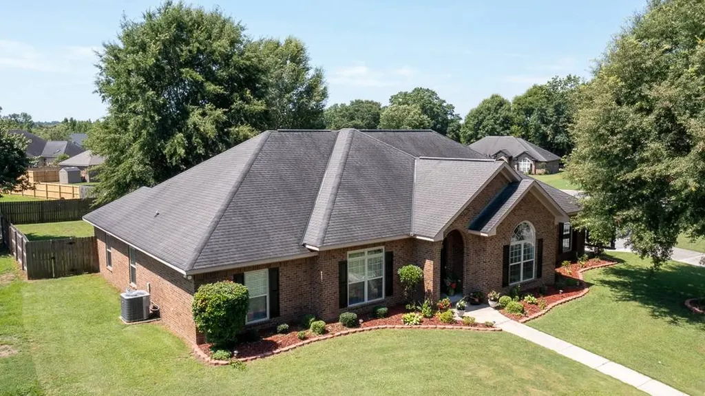 11934 Aspenwood Drive Moundville AL 35474
