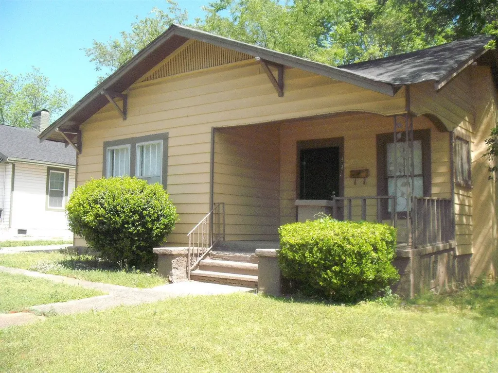 4737 Ave R Birmingham AL 35208