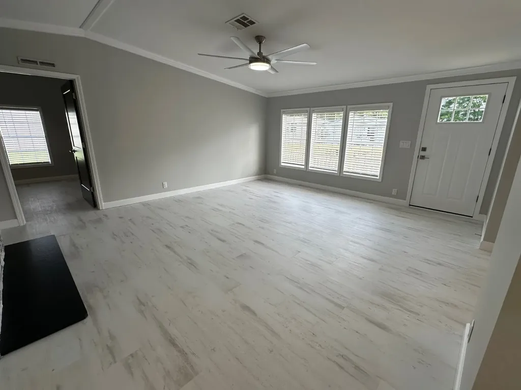 8701 Arlington Drive Foley AL 36535