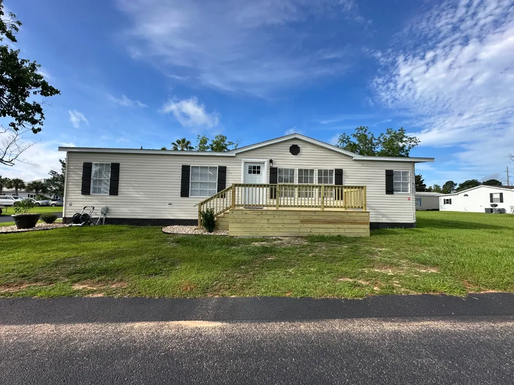8701 Arlington Drive Foley AL 36535
