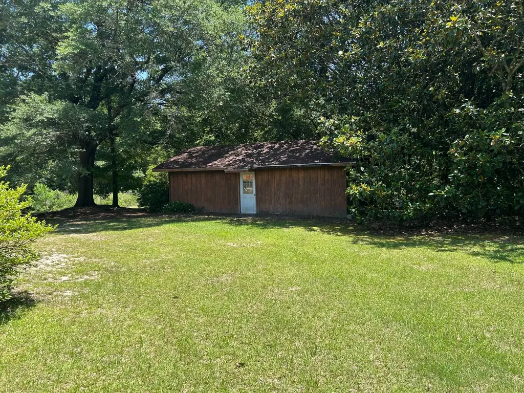 30329 Shady Grove Road Andalusia AL 36421