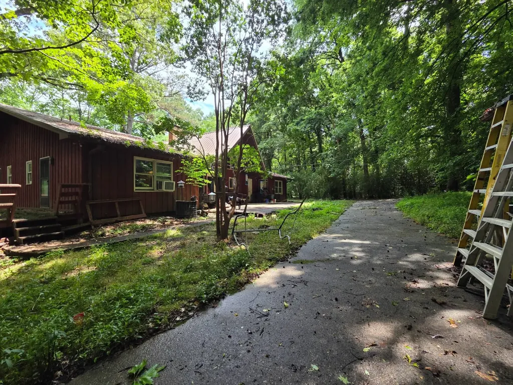 4559 Old Moulton Road Decatur AL 35603