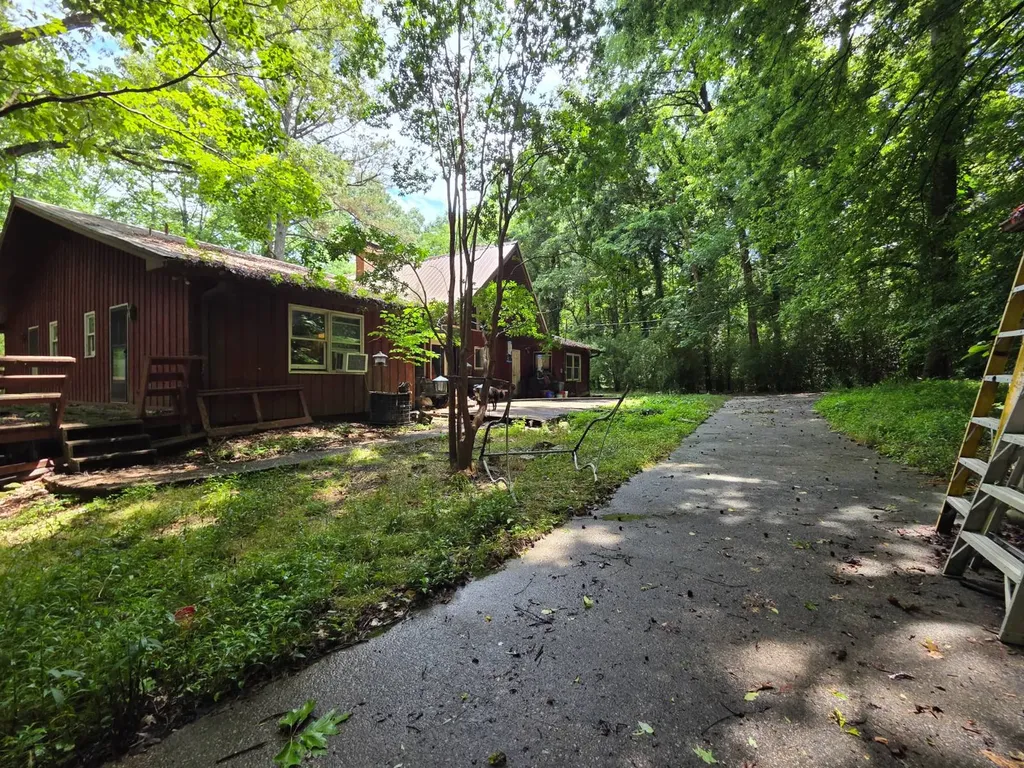 4559 Old Moulton Road Decatur AL 35603