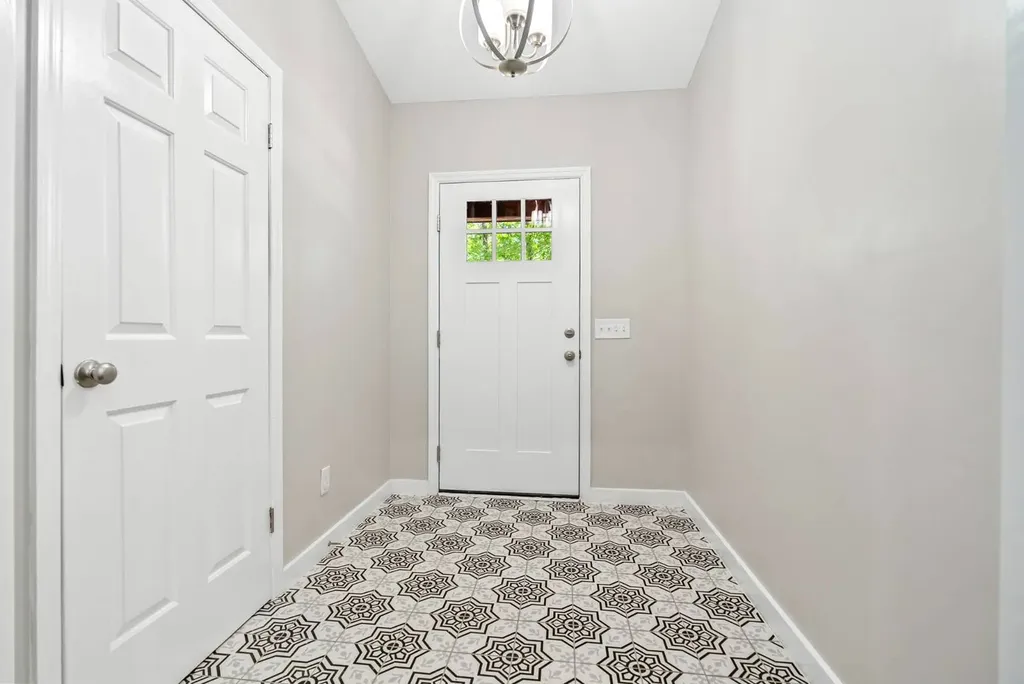 520 Oriole Circle Auburn AL 36830