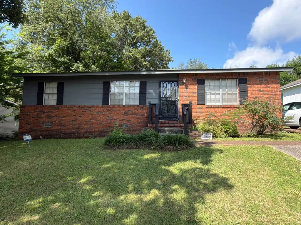 34 South Broadway Street Florence AL 35630