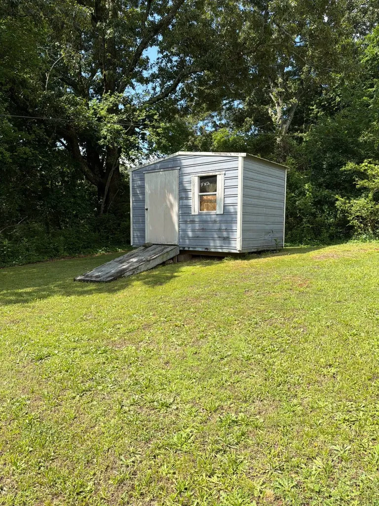 34 South Broadway Street Florence AL 35630