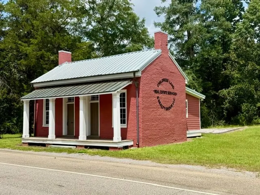 27160 Al Highway #25 Faunsdale AL 36738