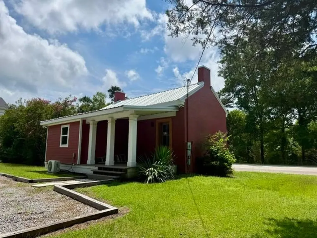 27160 Al Highway #25 Faunsdale AL 36738