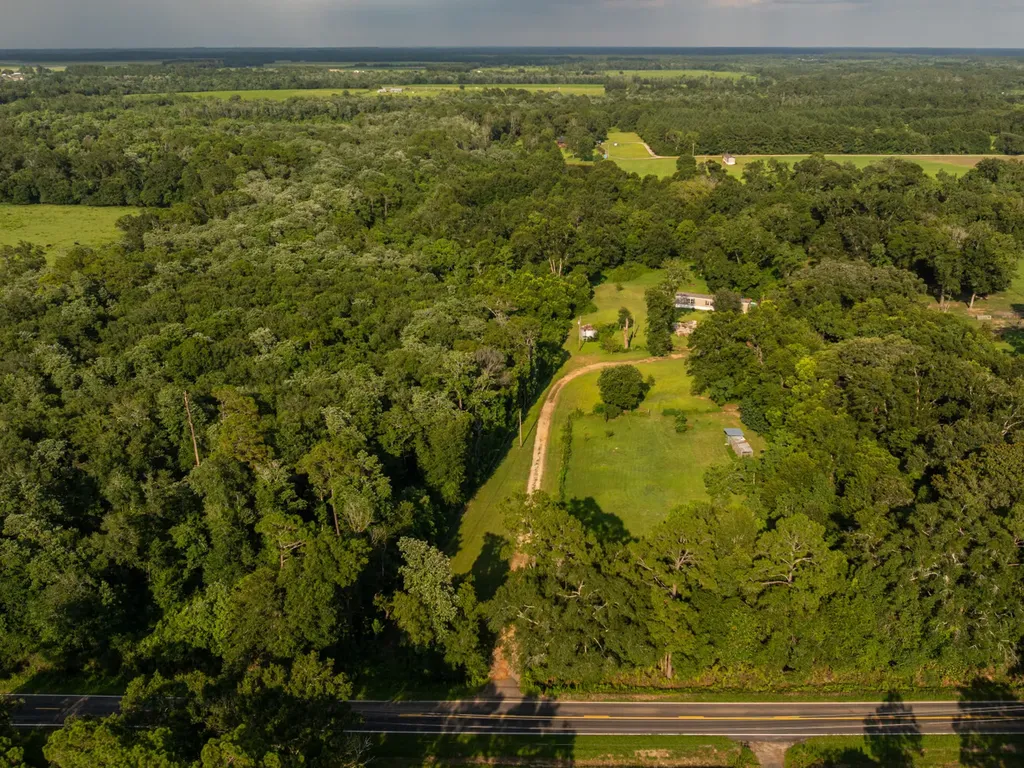 18298 County Road 73 Summerdale AL 36580