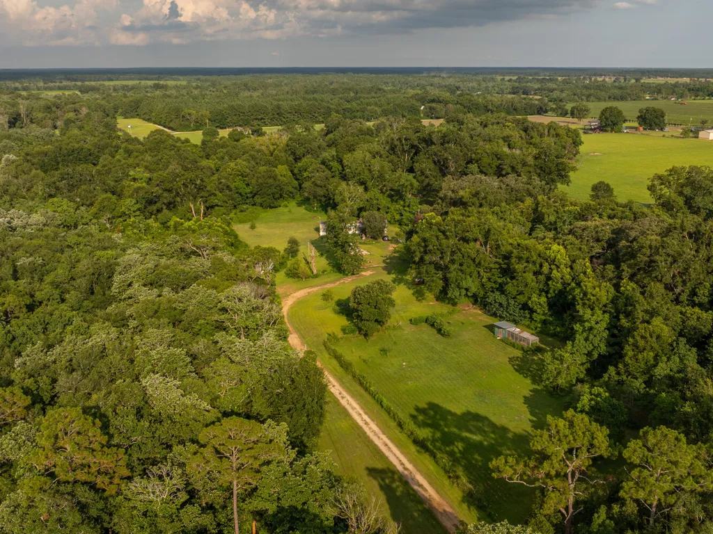 18298 County Road 73 Summerdale AL 36580