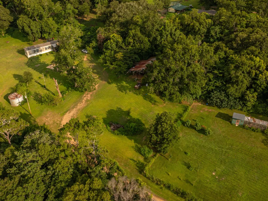 18298 County Road 73 Summerdale AL 36580