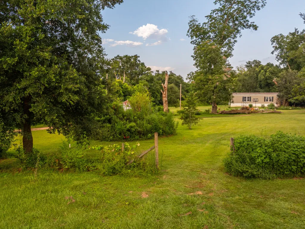18298 County Road 73 Summerdale AL 36580